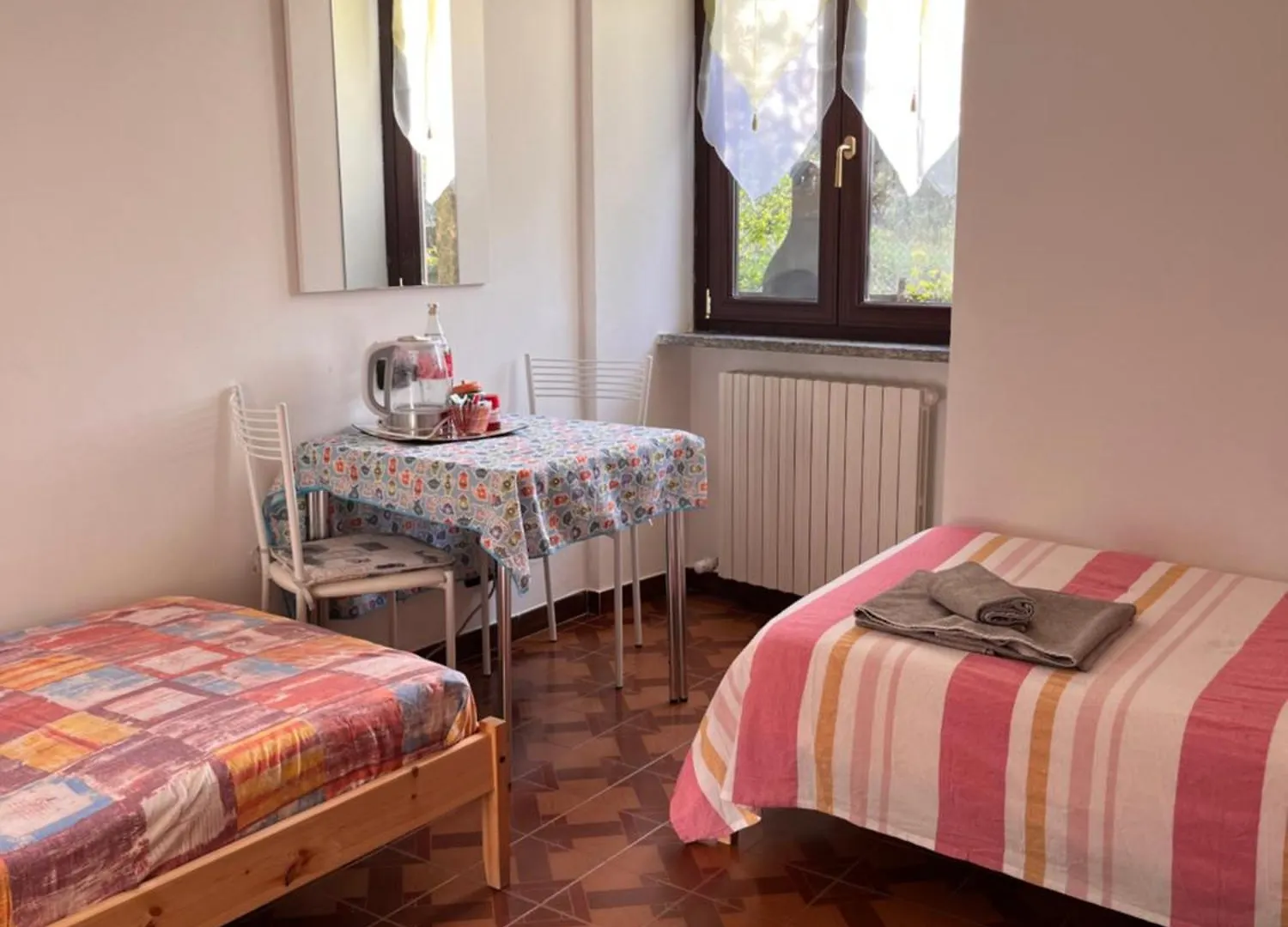 Bed & Breakfast Il Cortile Como Single & Double Room In Apartment No Hotel