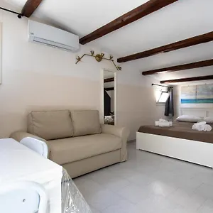 https://ducezio-rooms.sicilyhotelsitaly.net