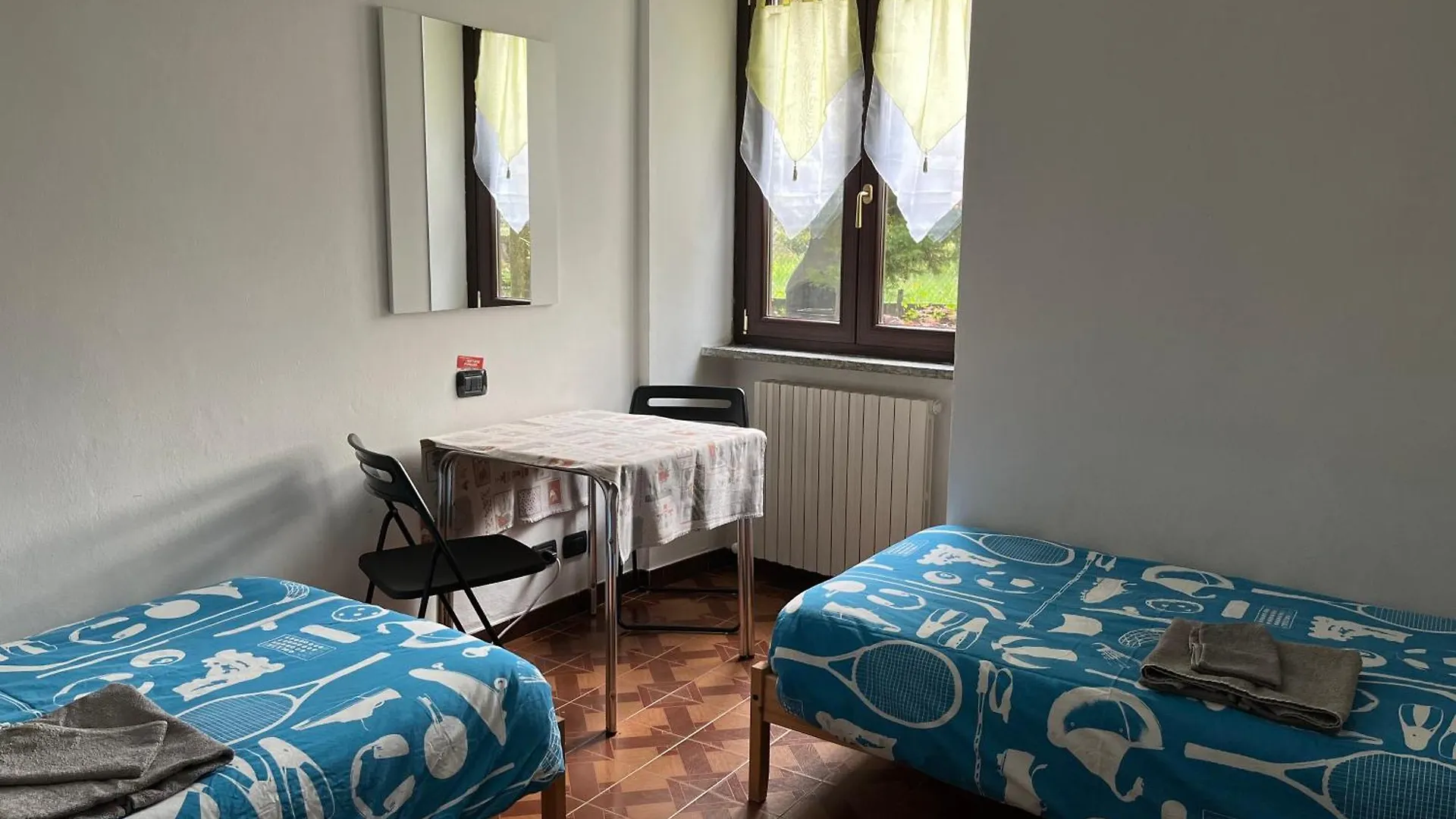 Bed & Breakfast Single Room Il Cortile Como da Manu Maggy&Hope